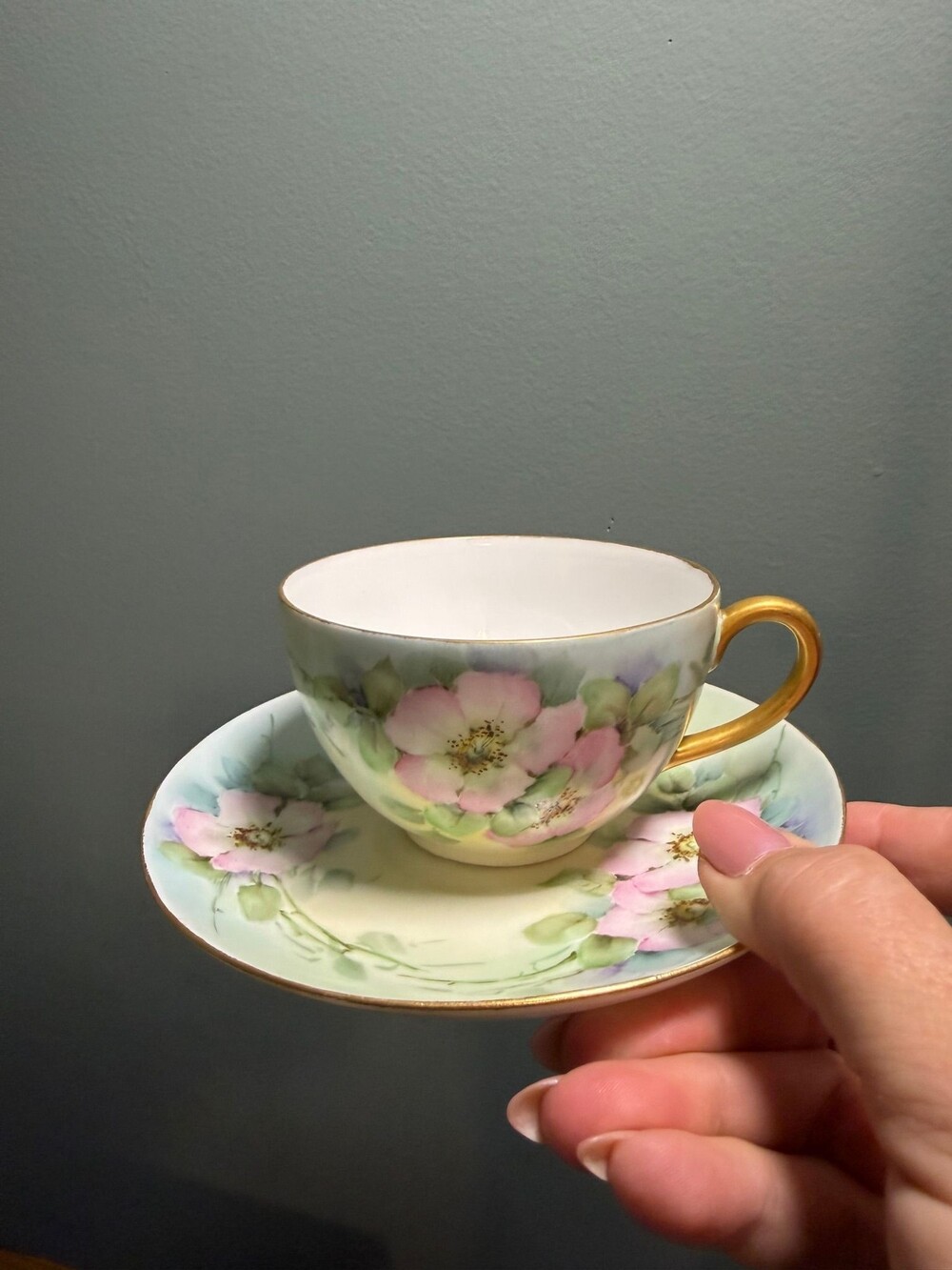 150 Antique D&C France tea cup